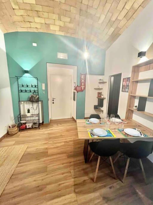 New Look8 Vatican Home Roma Esterno foto